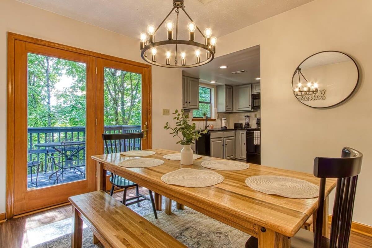 Pinecrest Townhomes-1King-2Queen Unit-Renovated Пиджен-Фордж Экстерьер фото